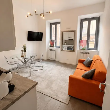 Design Busto Centro & Malpensa * بوستو أرسيزيو